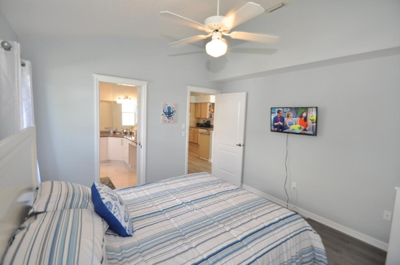 Sunset Bay Beautiful Pool Home - Bring Your Boat Or Jet Ski - Canal With Dock- Sleeps 10 - 4 Bd Palm Coast Exterior foto